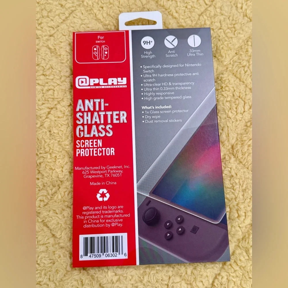 Animal Crossing: New Horizons Official Companion Guide Bundle & AC Switch Case